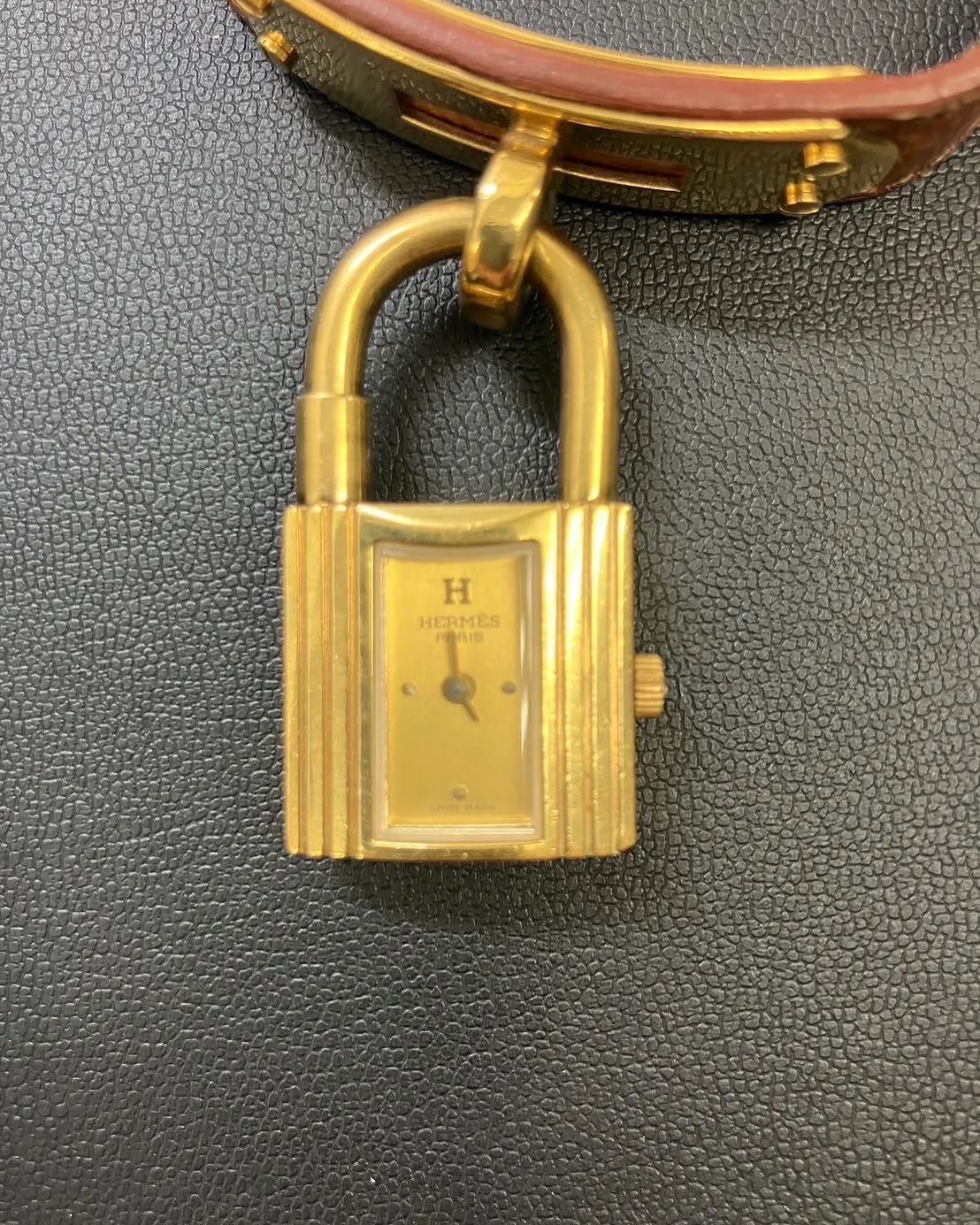HERMESの時計をお持ちいただき誠ありがとうございました。