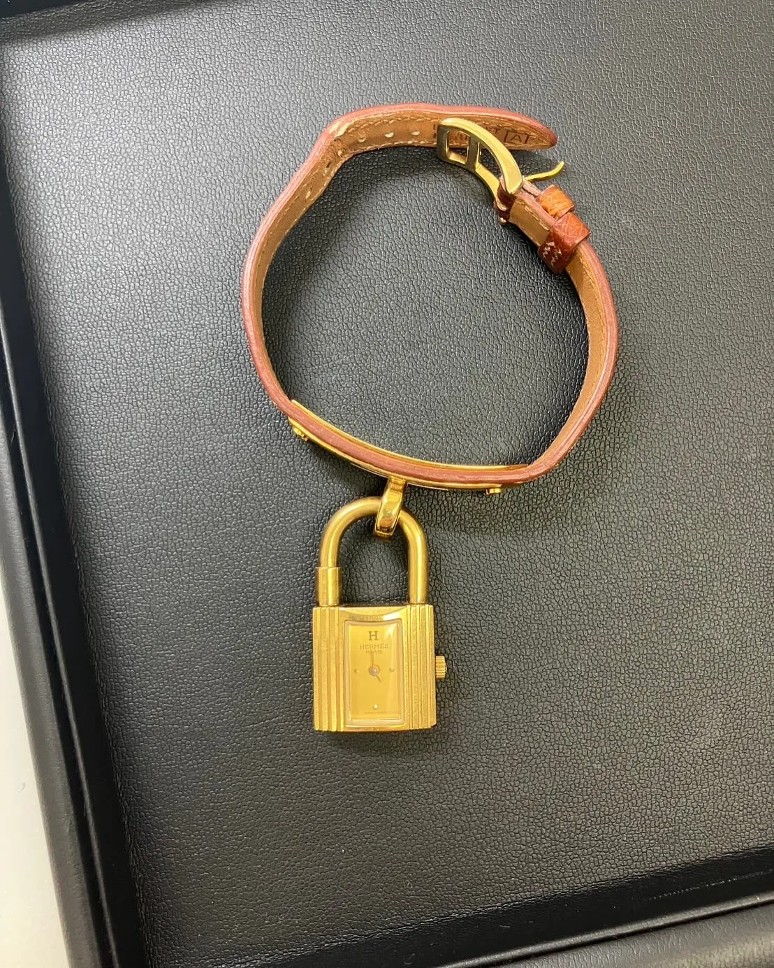 HERMESの時計をお持ちいただき誠ありがとうございました。